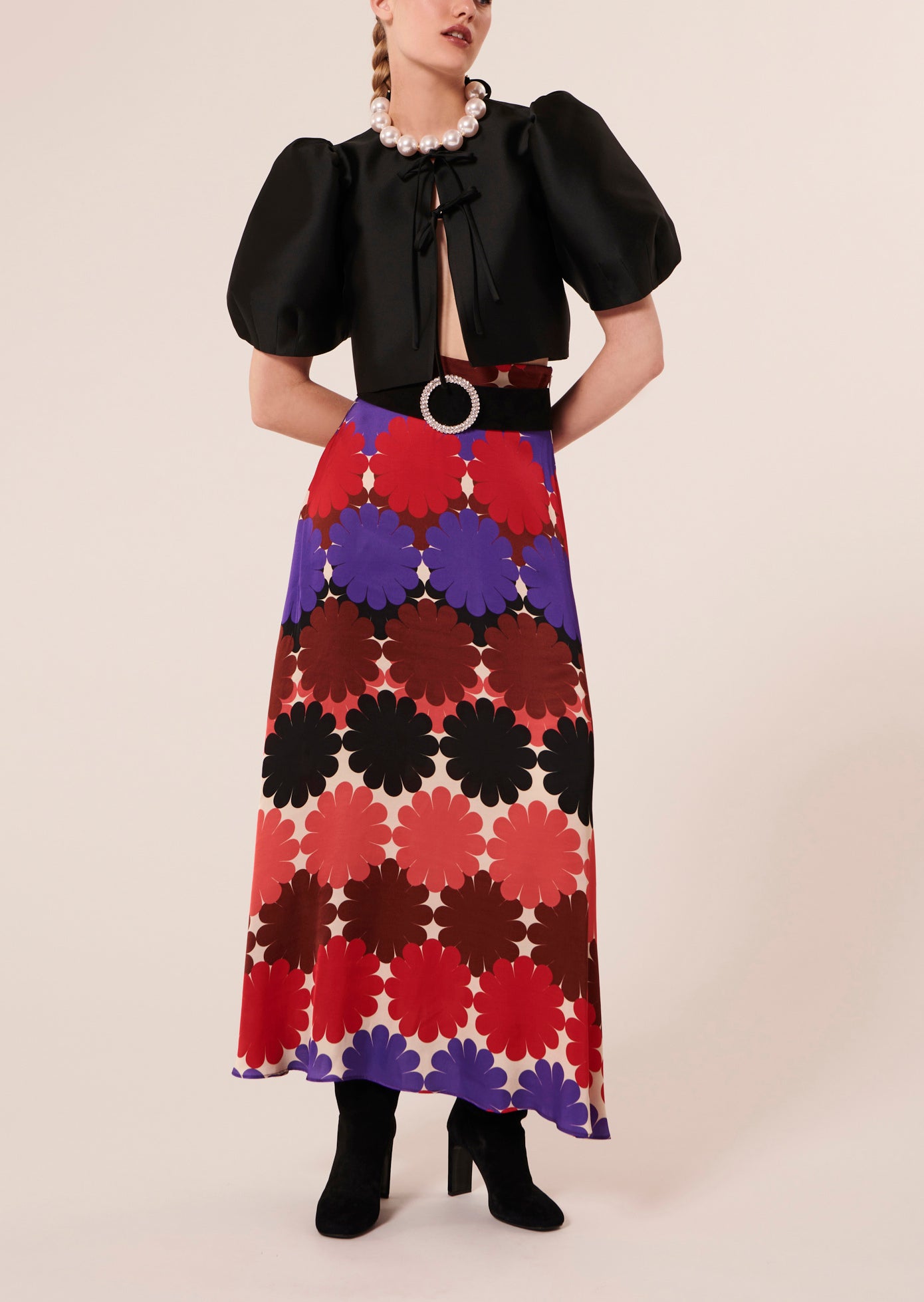 Veste Valentine noire en satin Faume - seconde main