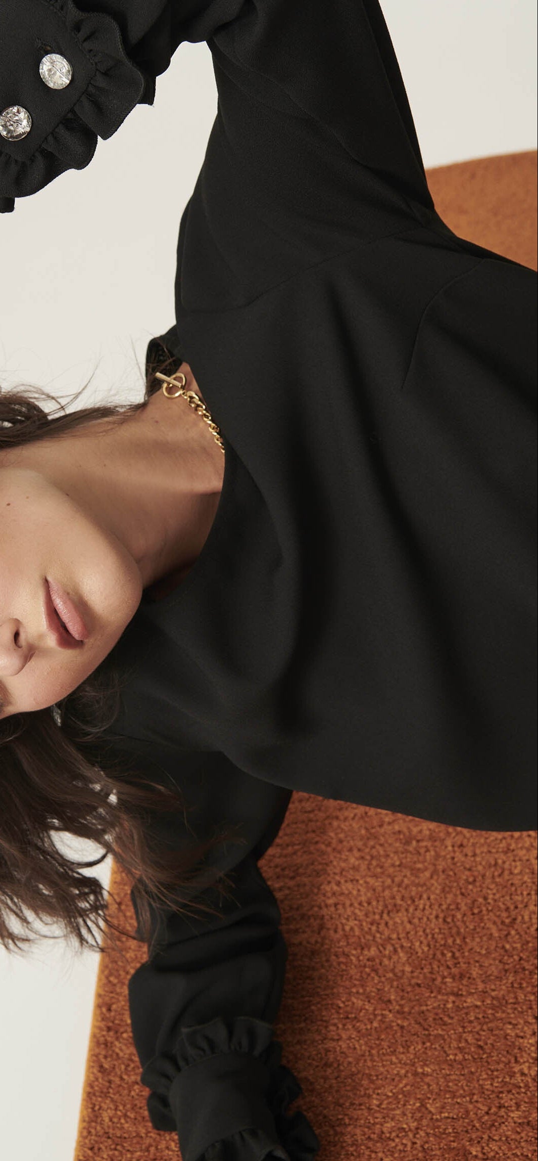 Robe Renaude noire en crêpe Faume - seconde main