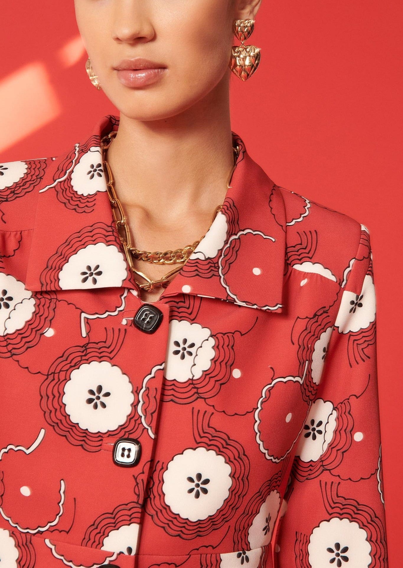 Veste Voguer rouge imprimé fleurs 70's Faume - seconde main