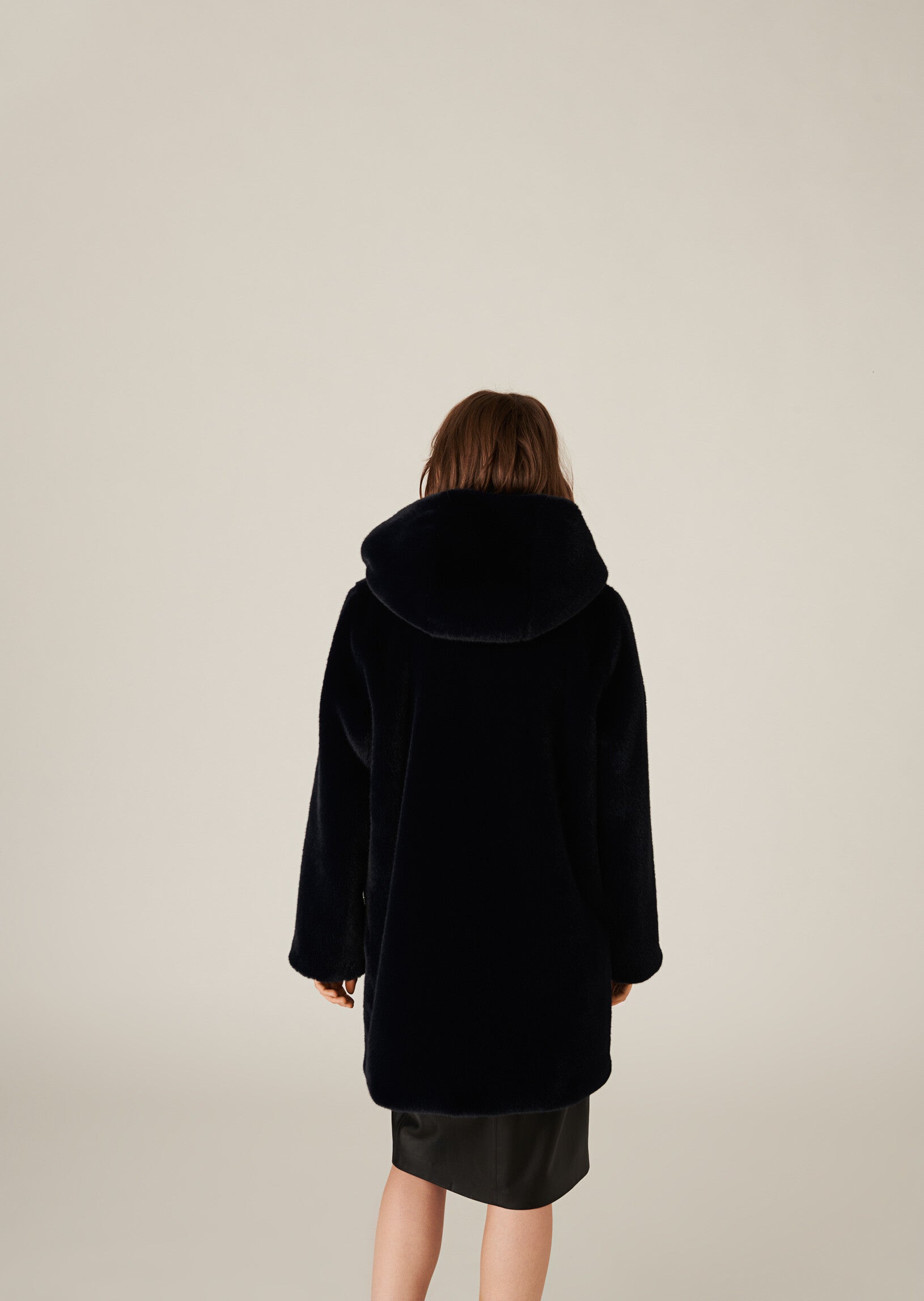 Manteau Margaret marine à capuche en fausse fourrure réversible Faume - seconde main