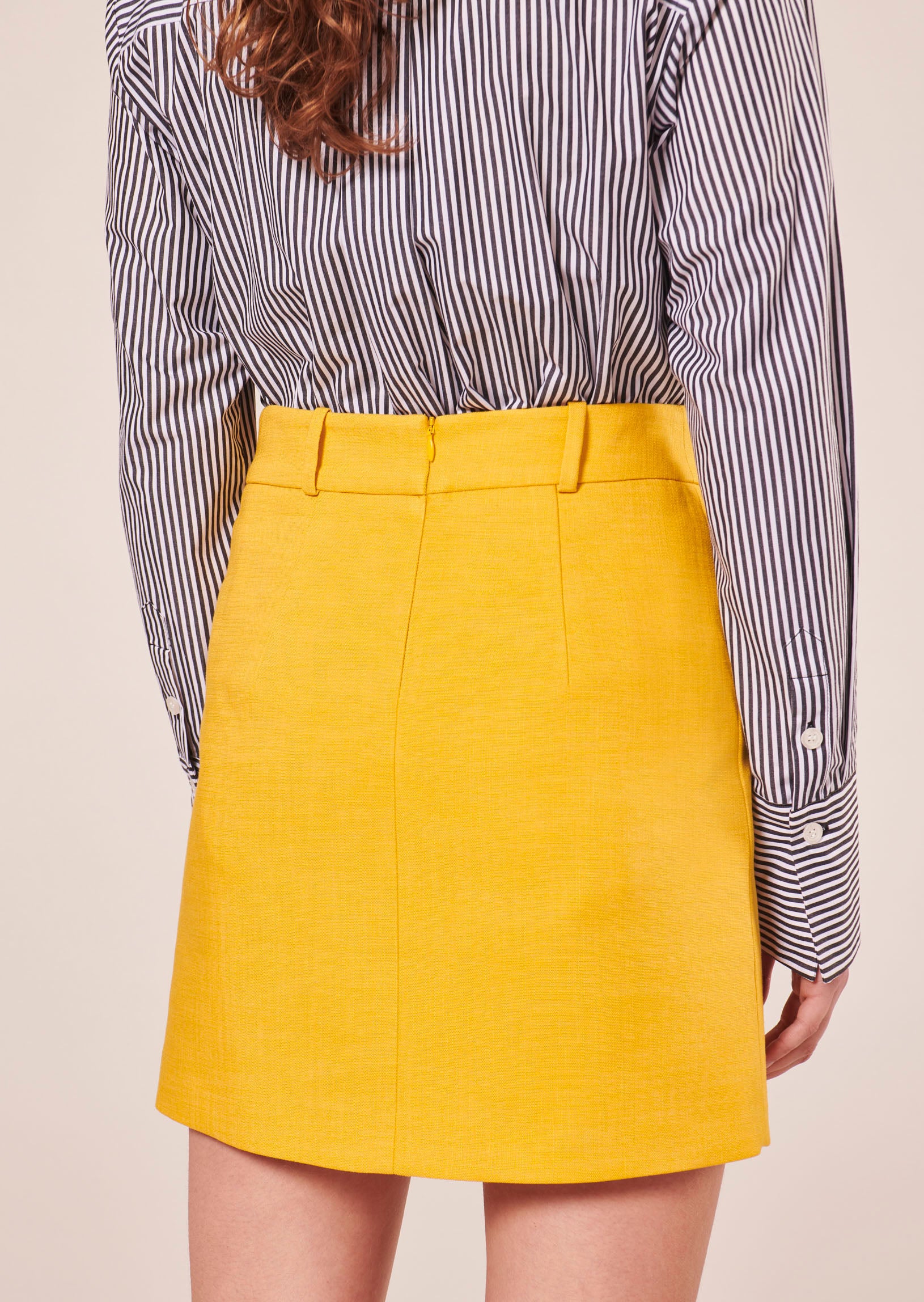 Jupe Janice jaune en tissu flammé Faume - seconde main