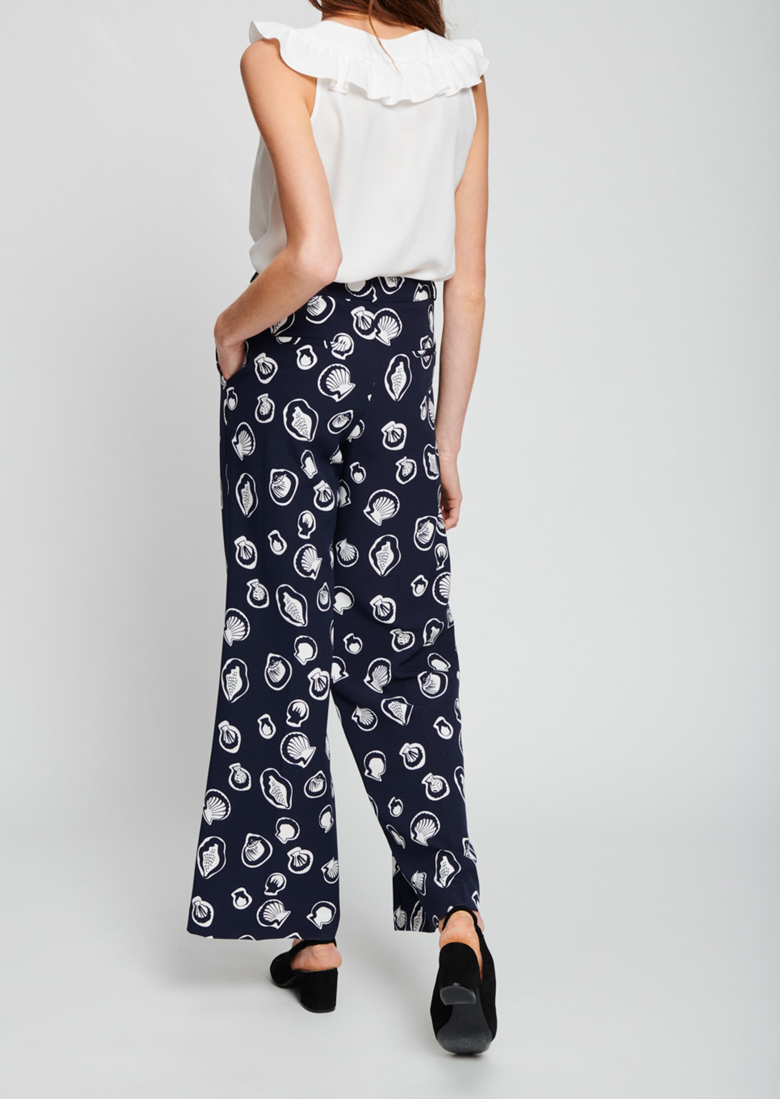 Pantalon bleu nuit motif coquillages Faume - seconde main