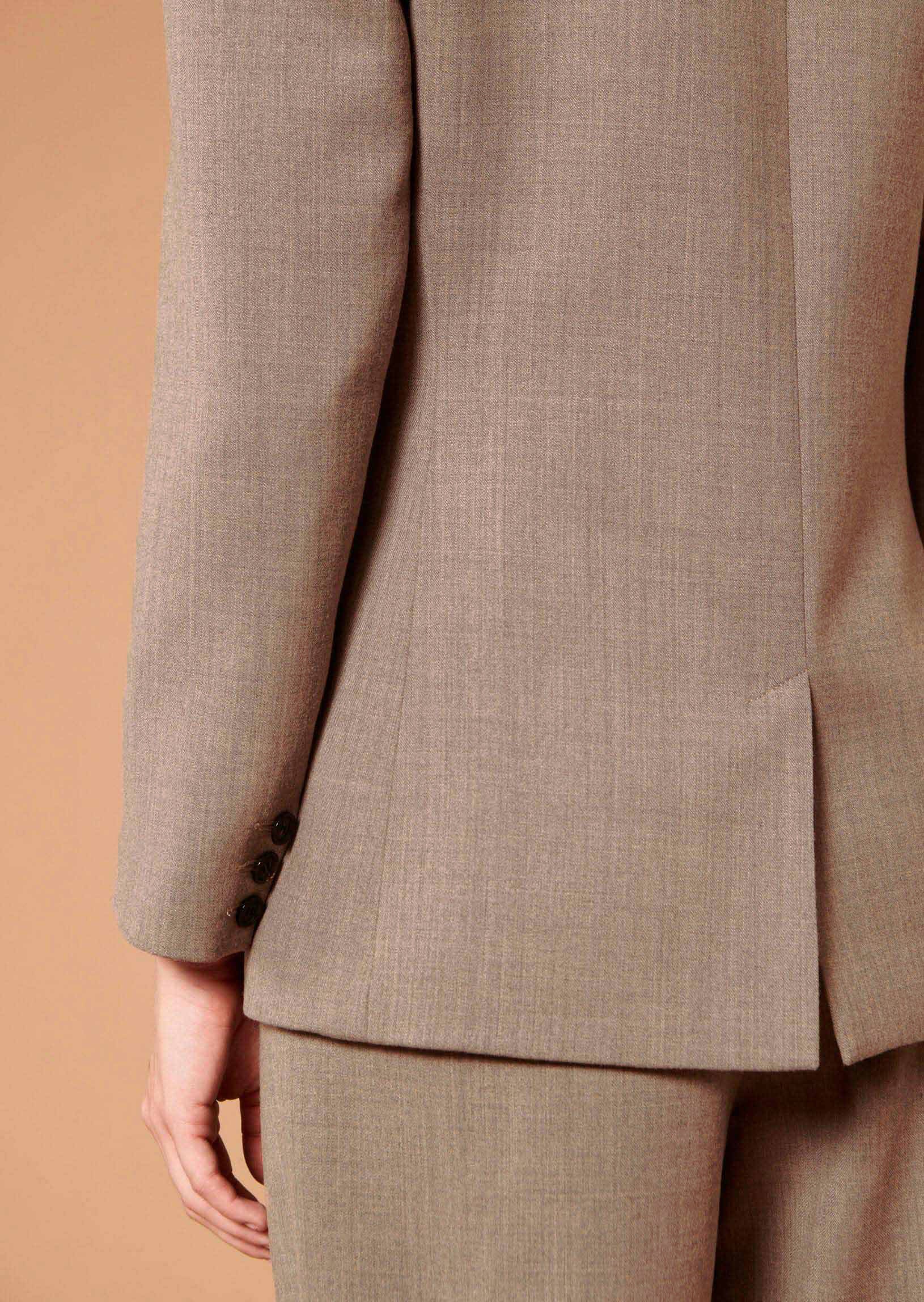 Veste Vasilie beige en flanelle Faume - seconde main