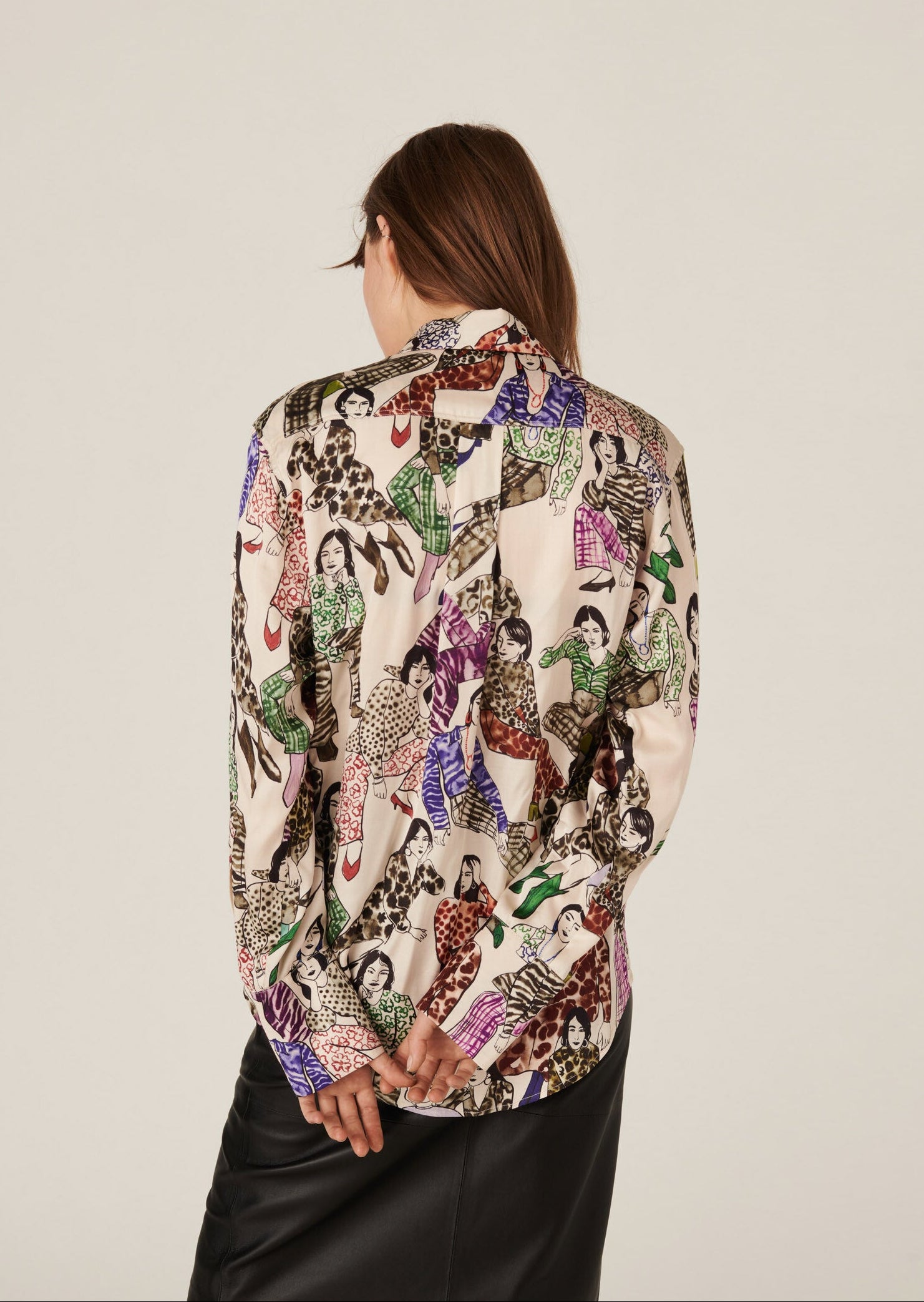 Chemise Taz imprimé figurines sur satin viscose Faume - seconde main