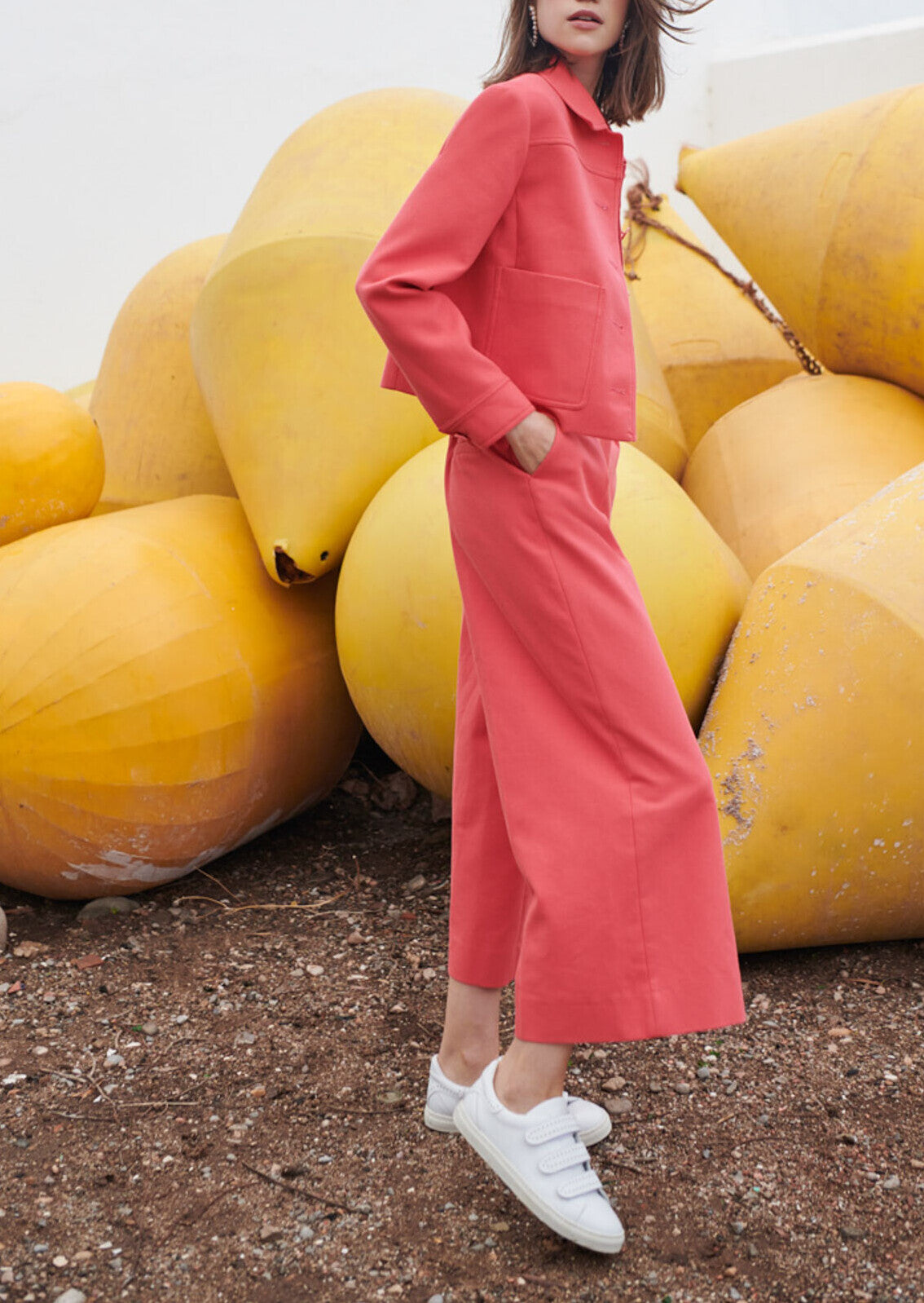 Pantalon jambes larges vieux rose en coton piqué Faume - seconde main