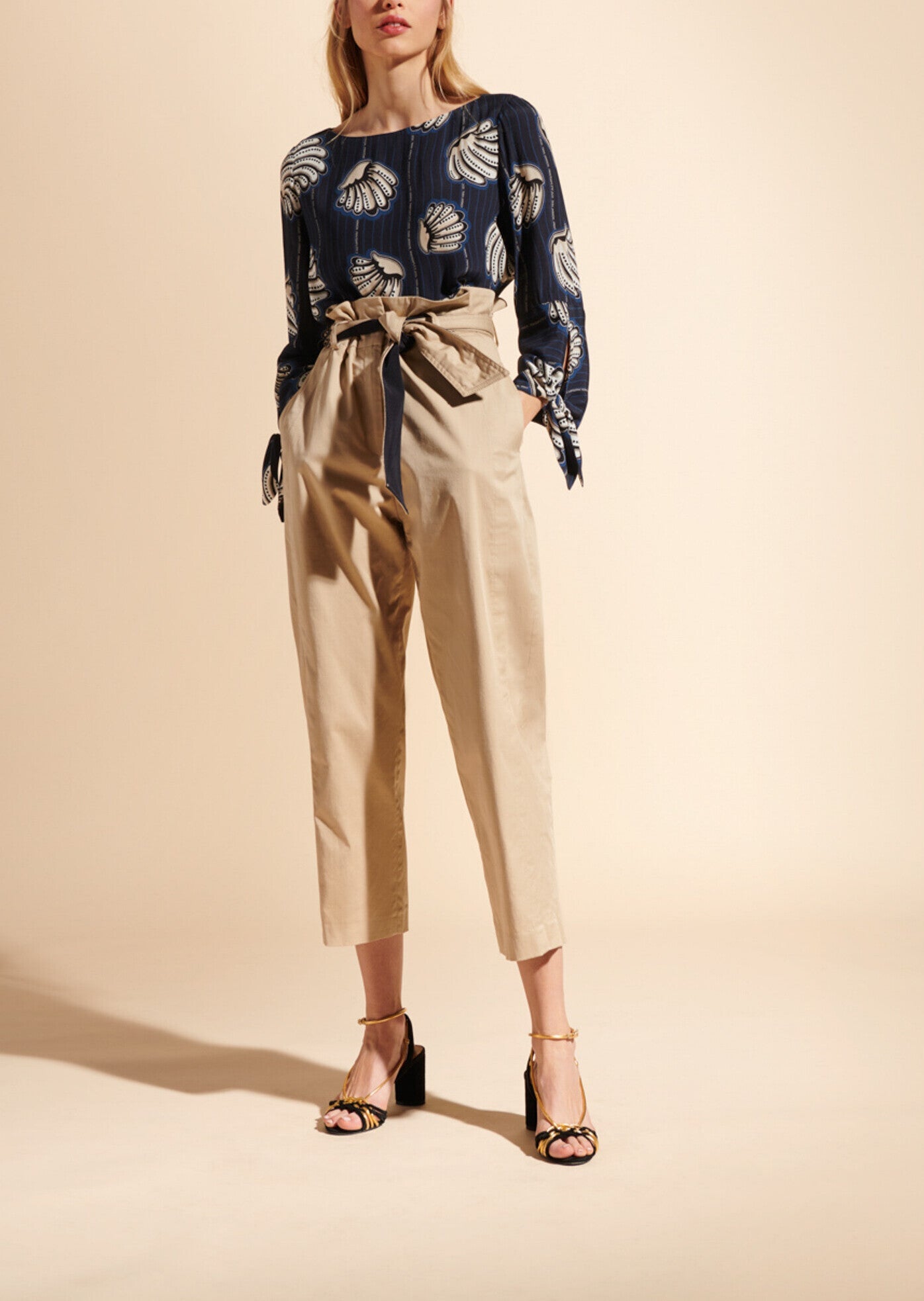 Top Thylane en viscose bleu nuit imprimé coquillages Faume - seconde main