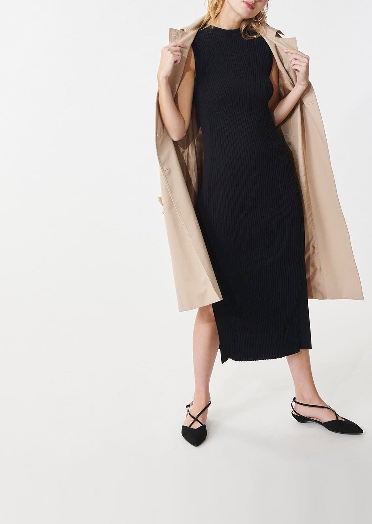 Robe longue et moulante Riviera noire en maille cotelée Faume - seconde main