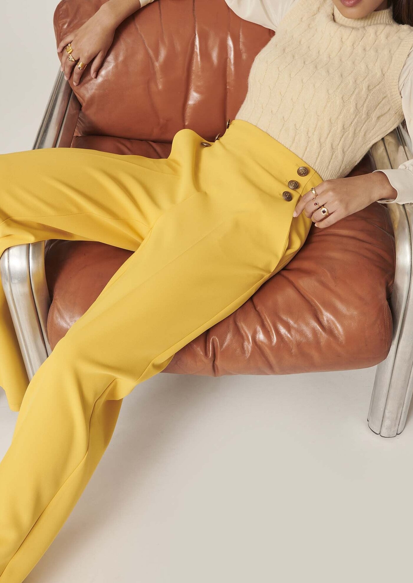 Pantalon Pilar jaune en crêpe Faume - seconde main