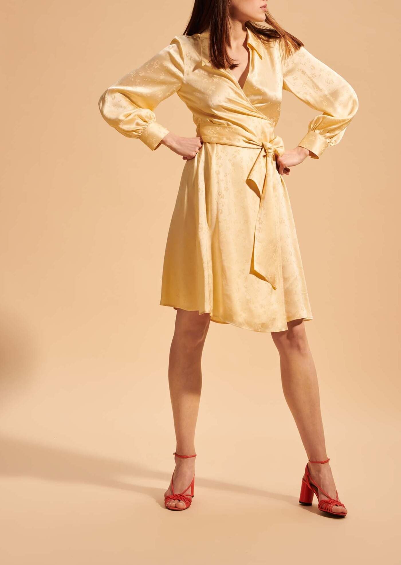 Robe Roselita en jacquard fleuri vanille Faume - seconde main