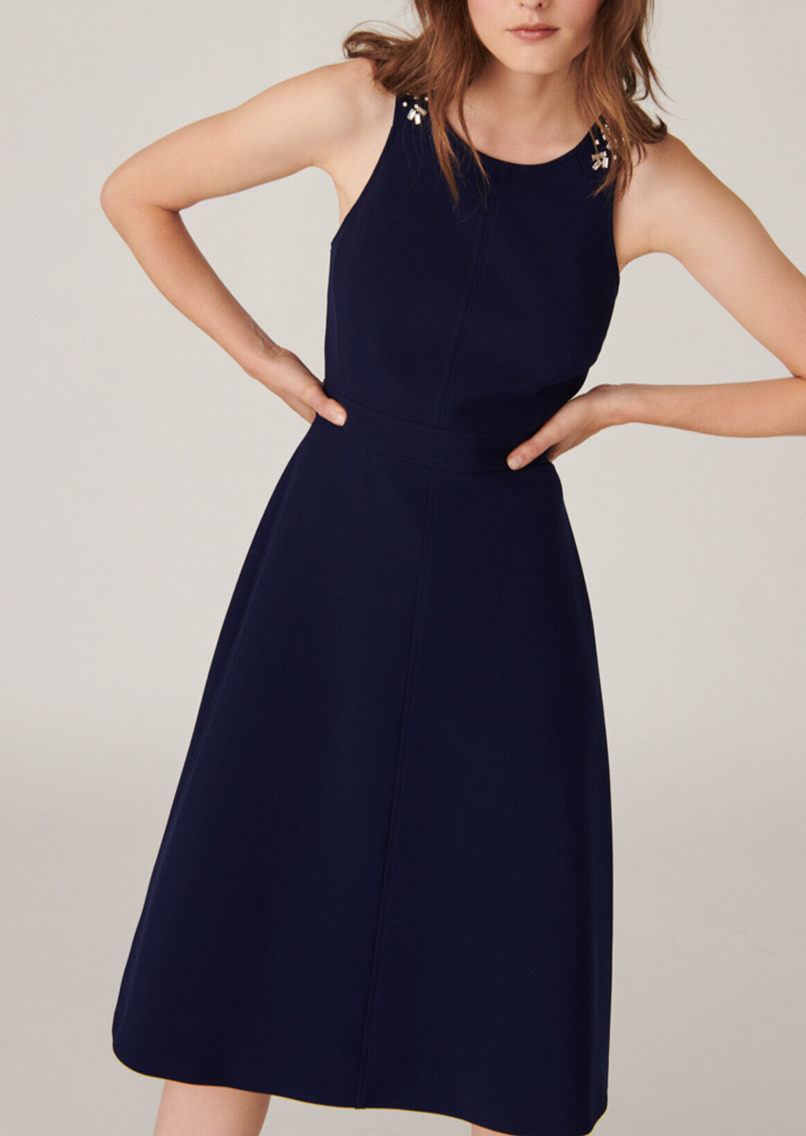 Robe Rynalie en toile double bleu nuit brodée de strass Faume - seconde main