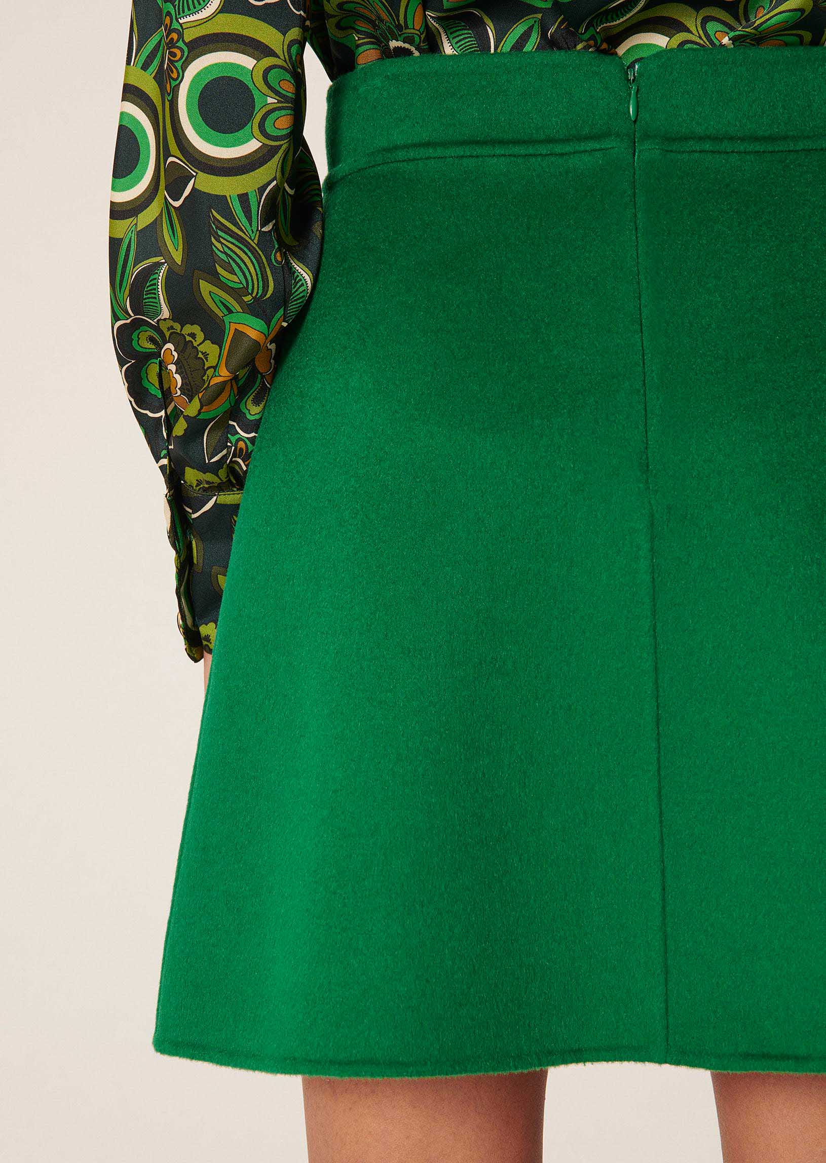 Jupe Jaina verte en laine double face Faume - seconde main