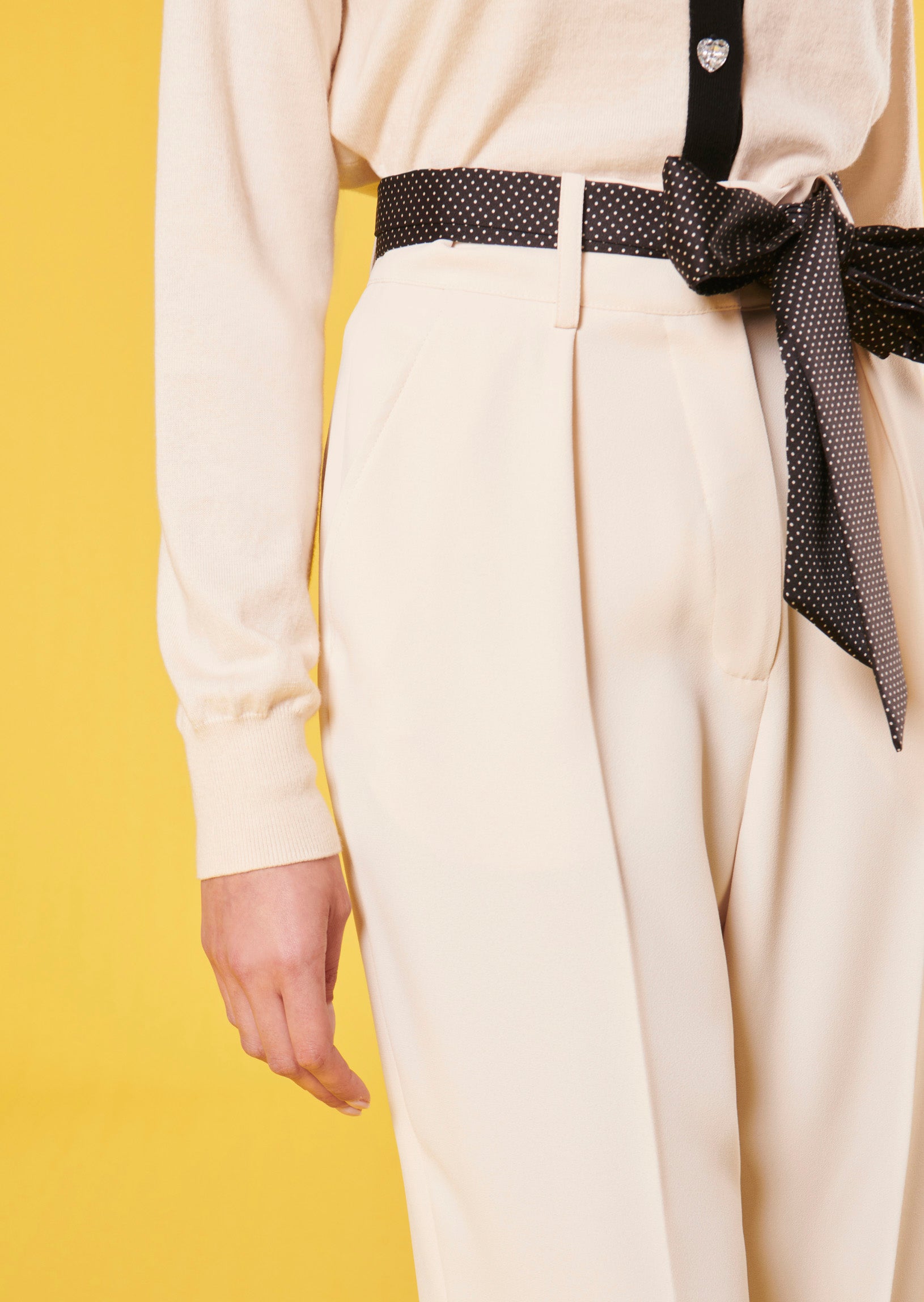 Pantalon Paga écru en crêpe Faume - seconde main